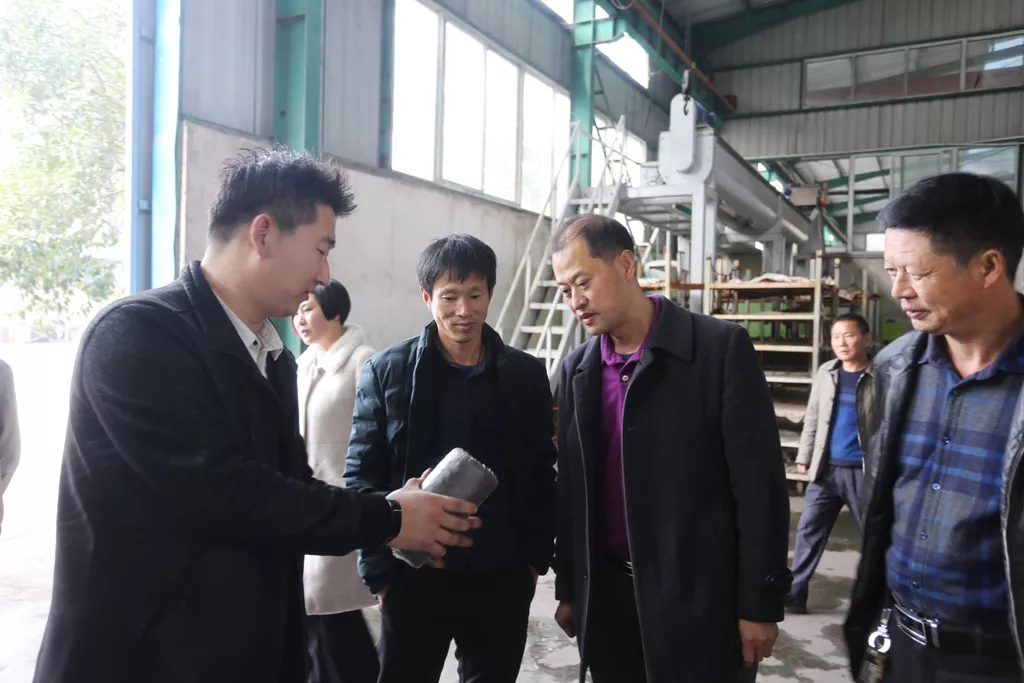 外省业界朋友到公司进行实地考察